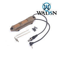 WADSN Tactical Remote Dual Function Tail Pressure Switch Button For PEQ15 16 DBAL-A2 Laser Armas M600CM600 Weapon Light