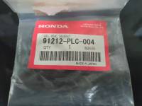 ซีลข้อเหวี่ยงหน้า ซีลคอหน้า Honda CIVIC DIMENSION แท้ 100% 91212-PLC-004 / 91212-PR3-003