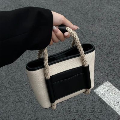 Cestlafit Store กระเป๋าใบเล็กสุดสร้างสรรค์กระเป๋าผู้หญิงเทรนด์แฟชั่นใหม่กระเป๋าครอสกระเป๋าสำหรับลำตัวทอมือกระเป๋าถือ