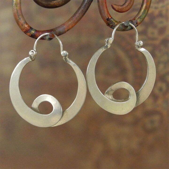 yf-gypsy-curl-metal-hoop-earrings-for-jewelry-color-hollow-winding-hanging-dangle