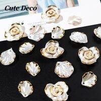 【 Cute Deco】Vintage Style Flower Shells (3 Types) Golden Flower / Large Golden-edged Shell Charm Button Deco/ Cute Jibbitz Croc Shoes Diy / Charm Resin Material For DIY