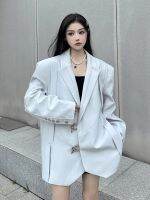 Uniqlo 2023 New Fashion version High-end street-shaped special-shaped buckle staggered splicing suit jacket for women with niche design sense loose bf style suit cool trend