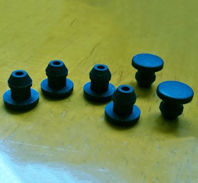 Black 4.5mm to 50.6mm Silicone Rubber Hole Caps T Type Plug Cover Snap-on Gasket Blanking End Caps Seal Stopper Gas Stove Parts Accessories