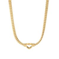 ✸ New Trend Stainless Steel Cuban Chain Hollow Heart Necklace Wedding 14K Gold Plated Love Heart Pendant Necklace for Girls