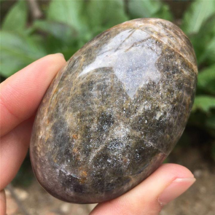 ก้อนหินกลมปาล์มมูนสโตนธรรมชาติสีดำหินคริสตัลคริสตัลเรกิบำบัด