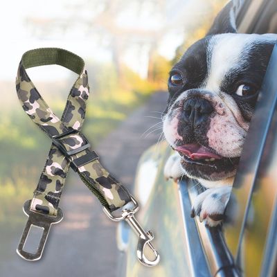 Fashion Camouflage Pet Car Safety Belts Adjustable Dog Traction Ropes Car Traction Ropes for Small Medium Large Dogs Accessories