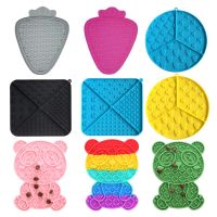 Pet Supplies Pet Silicone Suction Cup Shower Distracted Licking Food Pad Cat Slow Food Bowl Puppy Slow Food Plate