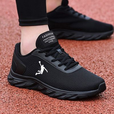 Men Black Sneakers 2023 Spring Fashion Men Sports Casual Shoes Sneakers Breathable Non-Slip Running Man Shoe Zapatillas Hombre