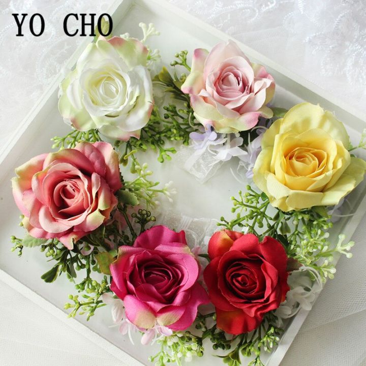 yo-cho-ดอกไม้-boutonniere-สีแดงกุหลาบไหมช่อดอกไม้งานแต่งงานกำไลข้อมือแฟชั่นเจ้าบ่าวช่อดอกไม้ตกแต่งดอกไม้งานแต่งงาน
