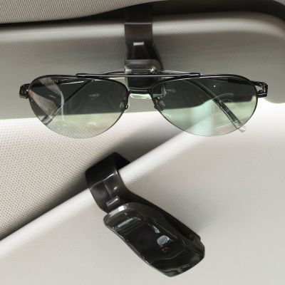 แว่นตากันแดดที่บังแดดในรถยนต์ที่ใส่ที่หนีบตั๋วสำหรับ Mercedes W203 E39 Bmw E36 E90 F30 F10วอลโว่ Xc60 Audi A4อุปกรณ์ A6