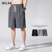 MOLAN ผู้ชายสีทึบตรงหลวมกางเกงขาสั้นผ้าไหมน้ําแข็งน้ําหนักเบาและระบายอากาศกางเกงขาสั้นผู้ชาย