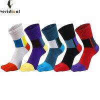 【ย้อน ยุค】 Verical Sport Five Finger Socks การบีบอัดแฟชั่นที่มีสีสัน Young Anti Bacterial Breathable Dress Socks With Toes EU 38 44