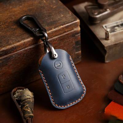 Luxury Leather Car Key Case Cover Fob Protector for Toyota Camry Prado 150 FS Highlander Accessories Holder Keychain Shell Bag