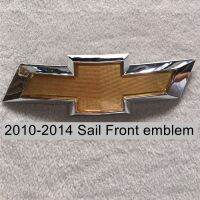 กระจังหน้าโลโก้สำหรับ Chevrolet Sail Sail 2010-2014สัญลักษณ์ด้านหน้าของ Chevy ตกแต่งหัวรถสีเหลืองอัพเกรด