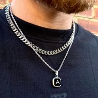 【CW】Stylish Square A-Z Initial Letters Necklaces for Men Stainless Steel Geometric Pendant with Box Rope Chain Collar Gift Jewelry