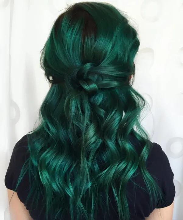 green hair color