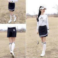 กระโปรงกอล์ฟผู้หญิงสีกรมลายแถบขาวมีจีบ ด้านหลังลุคกางเกง BMU Womens Golf Skirt (Pre-Order) - Love Green