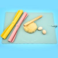 Versatile Silicone Baking Mat Silicone Pastry Pads Kneading Mat Suitable for Rolling Shaping and Protecting Countertops Bread  Cake Cookie Accessories