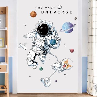 [24 Home Accessories] Creative DIY Space Planet นักบินอวกาศสติ๊กเกอร์ติดผนังสำหรับห้องเด็ก Boy 39; S ห้องนอนตกแต่งบ้านสติ๊กเกอร์ติดผนังภาพจิตรกรรมฝาผนัง Art PVC Wallpaper