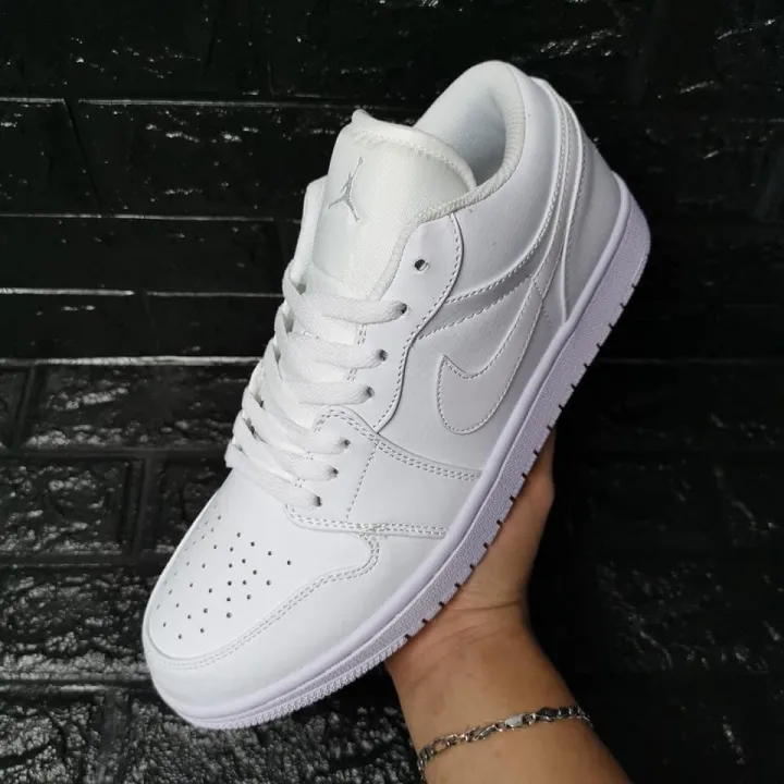 j1 low all white