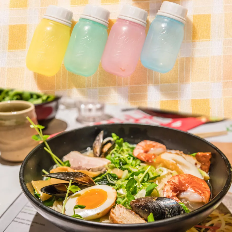 4Pcs Mini Sauce Bottles Colored Sauce Containers Tomato Sauce Storage  Bottles Home Kitchen Bento Accessories