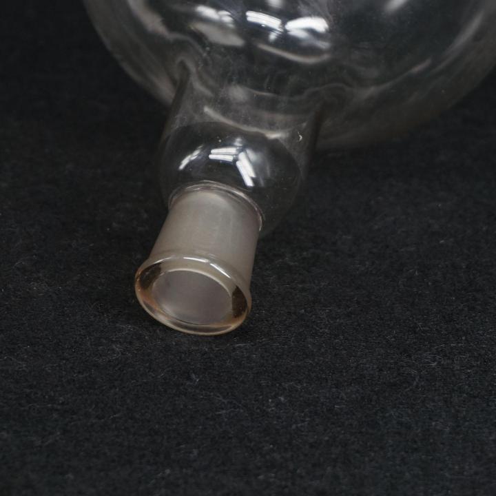 hot-on-sale-bkd8umn-เครื่องแก้วในห้องปฏิบัติการขวดส้นแบนคอสั้นแบบข้อ19-26ขนาด1000มล