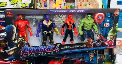 โมเดลหุ่นฮีโร่ อเวนเจอร์4 Hero Avengers4 หุ่นไอรอนแมน กัปตันอเมริกา สไปเดอร์แมน ฮัค ธานอส แพ็คละ 5 ตัว