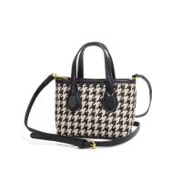 2023 New Fashion version High-end niche design bags for women 2023 new trend all-match summer houndstooth portable shoulder messenger bag