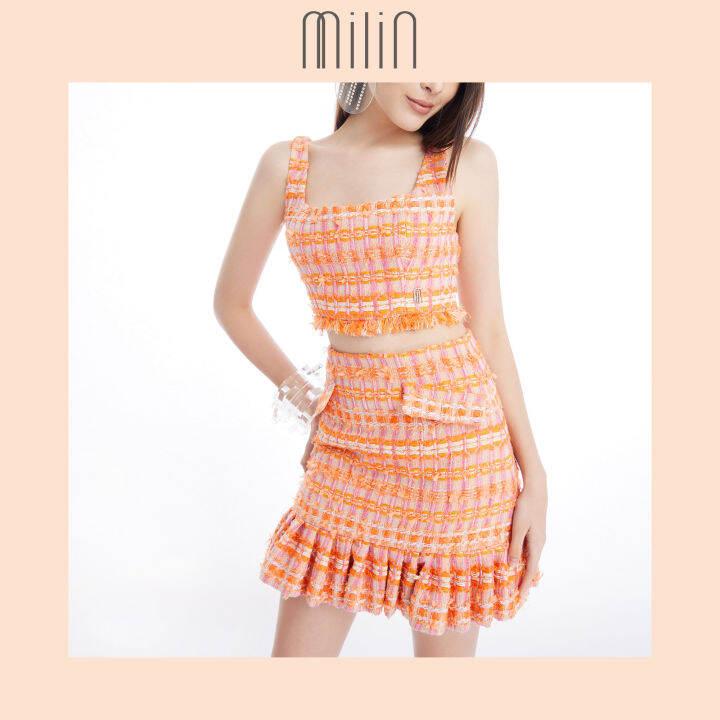 milin-fitted-silhouette-high-waist-ruffle-tweed-mini-skirt-กระโปรงสั้นเอวสูงทรงเข้ารูปผ้าทวีดแต่งระบาย-41-ginger-skirt