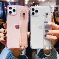 เคสโทรศัพท์แบบใสสายรัดข้อมือแวววาวสำหรับ IPhone 11 12 13 14 Pro Max XR XS Max 7 8 Plus SE 2020ฝาครอบกันกระแทกและมีขาตั้งโปร่งใส