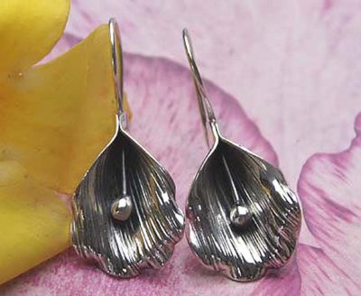 Thai leaf earrings handmade 925 sterling  silver beautiful gift สวยงามไทยเท่ตำหูเงินสเตอรลิงซิลเวอรใช้สวยของฝากที่มีคุณค่า ฺชาวต่างชาติชอบมาก