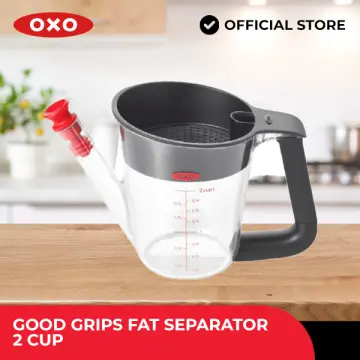 2 Cup Angled Measuring Cup by OXO Good Grips :: easy to grasp non slip  handle