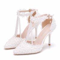 Big yards of white lace wedding shoe type a word wristbands bride shoes heel pointed wedding photograph womens sandals