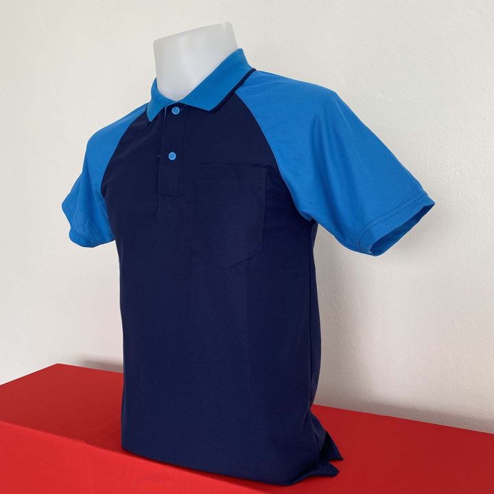 polo-shirt-แบบหญิง-สีกรมแขนฟ้า-ส่วนแบบชาย-จะมีกระเป๋าที่หน้าอก-แบบแขนปล่อย-เนื้อผ้านุ่ม-สวมใส่สบาย-มีบริการส่งเก็บเงินปลายทาง