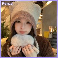 PERPE ผ้าขนสัตว์ขนแกะ หมวกหมีบีนี่ หนาขึ้น โครเชต์ถักโครเชต์ หมวกป้องกันหู น่ารักน่ารักๆ หูหมี หมวกสำหรับผู้หญิง ใบไม้ร่วงและใบไม้ร่วง