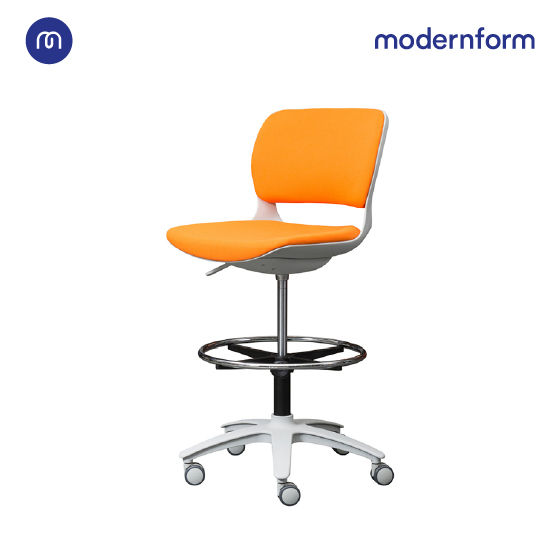 modernform-เก้าอี้เอนกประสงค์-เก้าอี้สัมนา-เก้าอี้ประชุม-รุ่น-b-one-s02-พลาสติก-เฟรมขาว-เบาะผ้าสีส้ม-ที่เหยียบวงกลมดำ-ตัวสูง