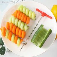 Twist Knife Vegetable Roller Spiral Slicer Manual Roller Spiral Fruit Carving Cutter Kitchen Accessories Tool