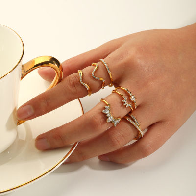 INS.com ลมสีแดงไทเทเนียมแหวนเหล็กสำหรับสาว 18k ชุบทองฝังเพชรเพทายแสงหรูหราสแตนเลสเปิดแหวน 8S2S