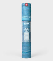 Manduka เสื่อโยคะ Manduka รุ่น eKO® Lite Yoga Mat 4mm (Limited Edition) - ฟ้าลายขาว (71")