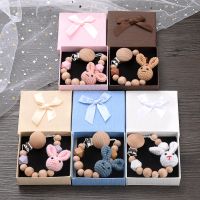 Gift Boxed Baby Beech Wood Pacifier Clips Handmade Crochet Cartoon Rabbit Nipple Chain DIY Infant Anti-Drop Dummy Holder Chain Clips Pins Tacks