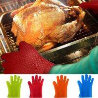 Kitchen Silicone Glove Heat Resistant Thick Cooking BBQ Grill Hot Pans Mitts High Quality Baked Waterproof and Anti-skid Glove Potholders  Mitts   Coz