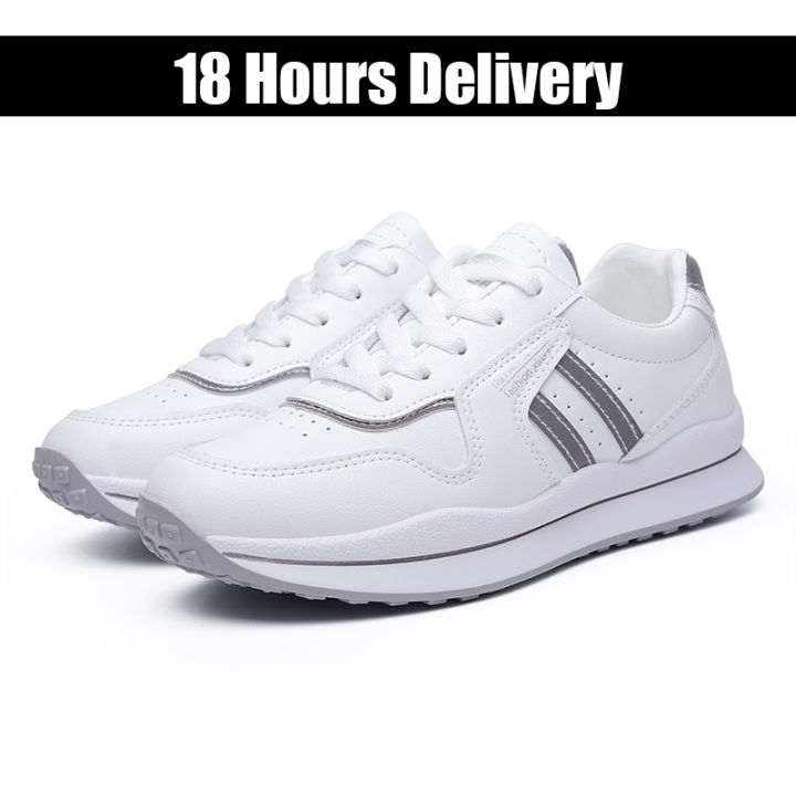 20212021 New Fashion Women Shoes School Breathable Leather Comfortable Womens Sneakers Outdoor Walking Womens Platform Shoes White