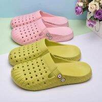 【July】 female Baotou hole flat plastic sandals soft bottom non-slip home slippers cute girls student