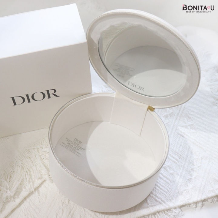 กระเป๋าเครื่องสำอาง-dior-vanity-bag