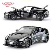 ของเล่นรถจำลองขนาด1/32แบบจำลองการเก็บรวบรวมโลหะผสมสำหรับเด็ก NISSan GTR รถสปอร์ต