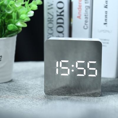 【Worth-Buy】 นาฬิกากระจกดิจิตอล Usb นาฬิกาปลุกไฟฟ้า Led แบบ Usb นาฬิกาตั้งโต๊ะเวลาเช้าอุณหภูมิไฟปลุกของตกแต่งบ้าน
