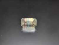 หินเรนโบว์ ฟลูออไรต์ (Rainbow Fluorite Slice With Natural Edge) " หินแห่งความฉลาด " น้ำหนัก 1.76 ct. ขนาด 5x4.3x9.3 mm. พลอยแท้ 100% เนื้อดี ราคาถูก