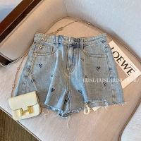 กางเกงขาสั้น Light blue love print raw edge denim shorts womens spring and summer casual niche wide-leg pants