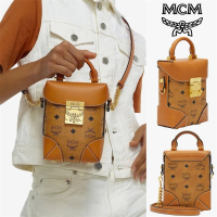 เกาหลีส่งตรง MCM กระเป๋าสะพายผู้หญิงใหม่ไหล่ของ Messenger กระเป๋าสี่เหลี่ยมเล็กมินิกระเป๋ามันฝรั่งทอดขนาดเล็กกระเป๋าโทรศัพท์มือถือกระเป๋าถือ