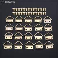 ┋۞◑ 20Pcs Golden Double Hole Triangle D-Ring Hanging Picture Photo Oil Painting Mirror Frame Hook Hanger Furniture Accessories